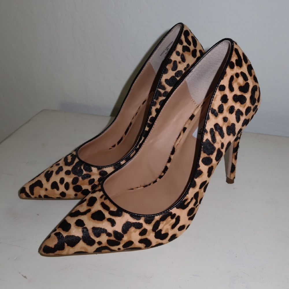 THRIVE LEOPARD Steve Madden pumps heels women’s size 9